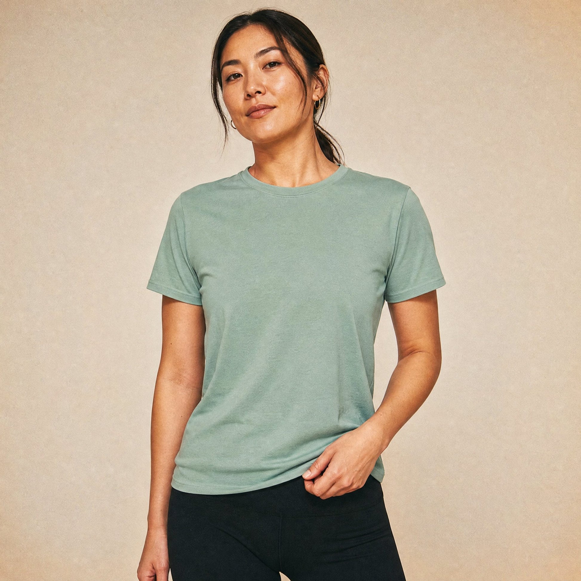 Custom Sustainable T-Shirt – Lifestyle 9 | Merchcraft