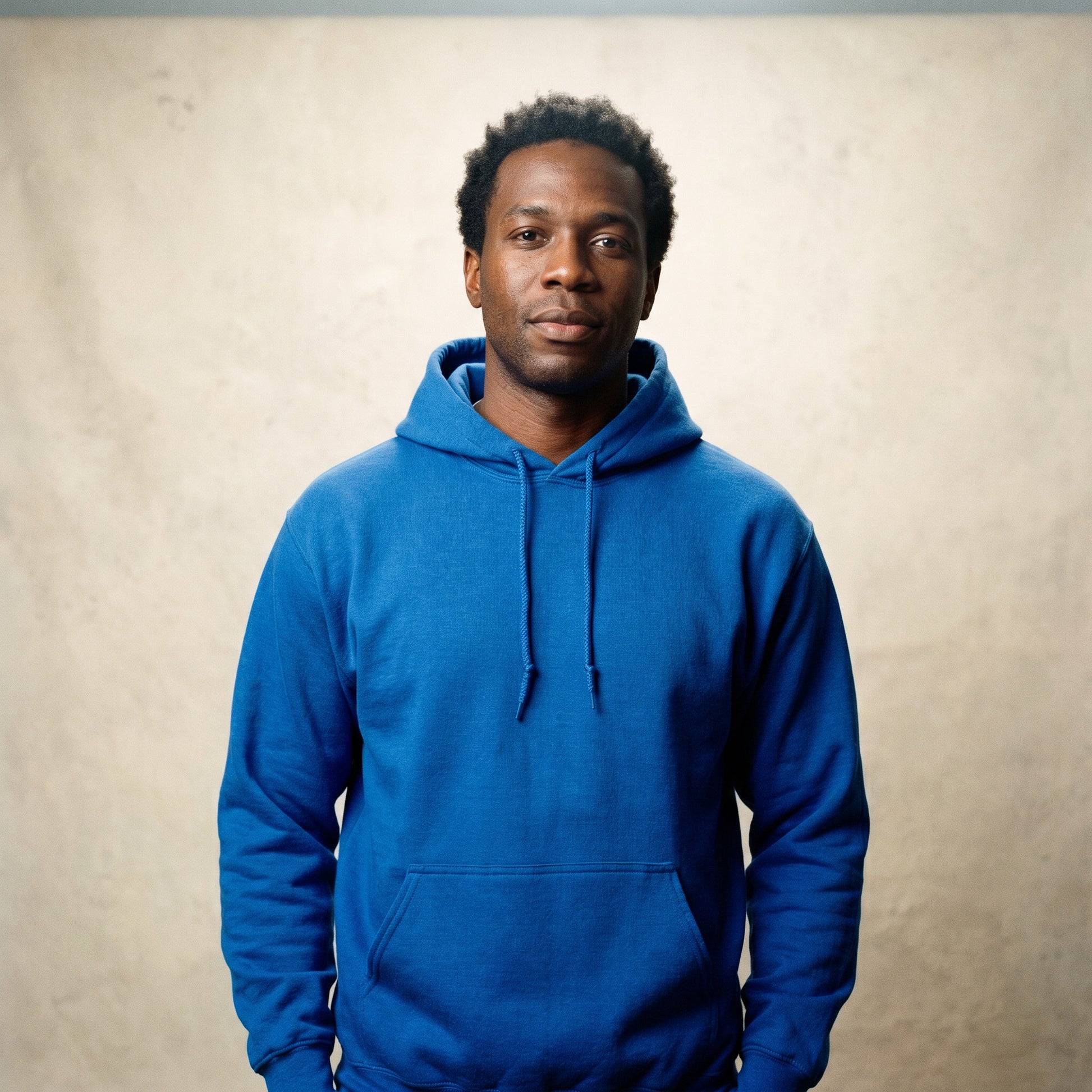 Custom Fleece Hoodie Sweater – Model Photo | Merchcraft