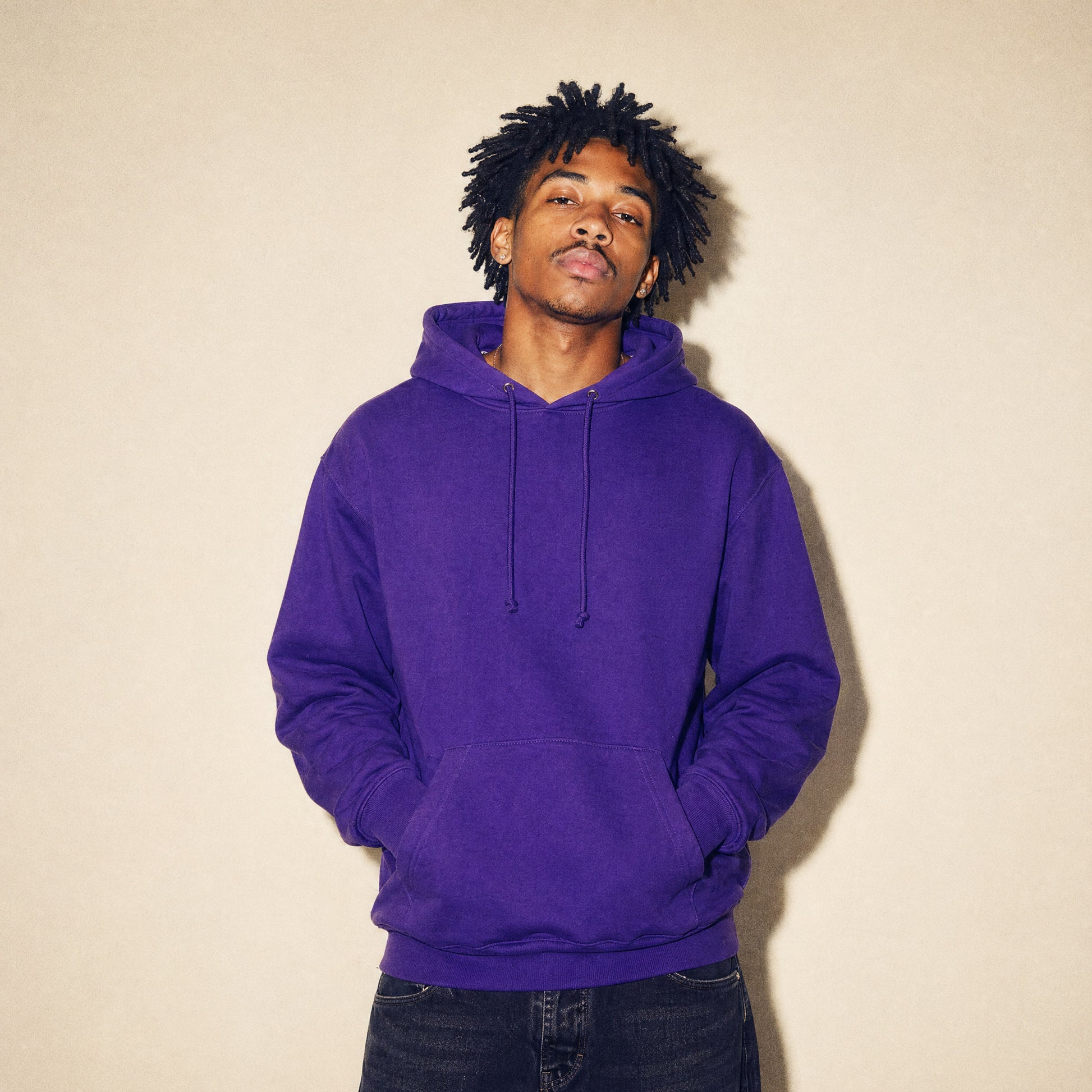 Custom Fleece Hoodie Sweater – Model Photo | Merchcraft