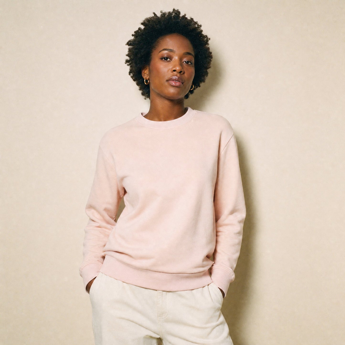 Custom Cloud-Soft Fleece Crewneck Sweater with Pockets – Lifestyle 1 | Merchcraft